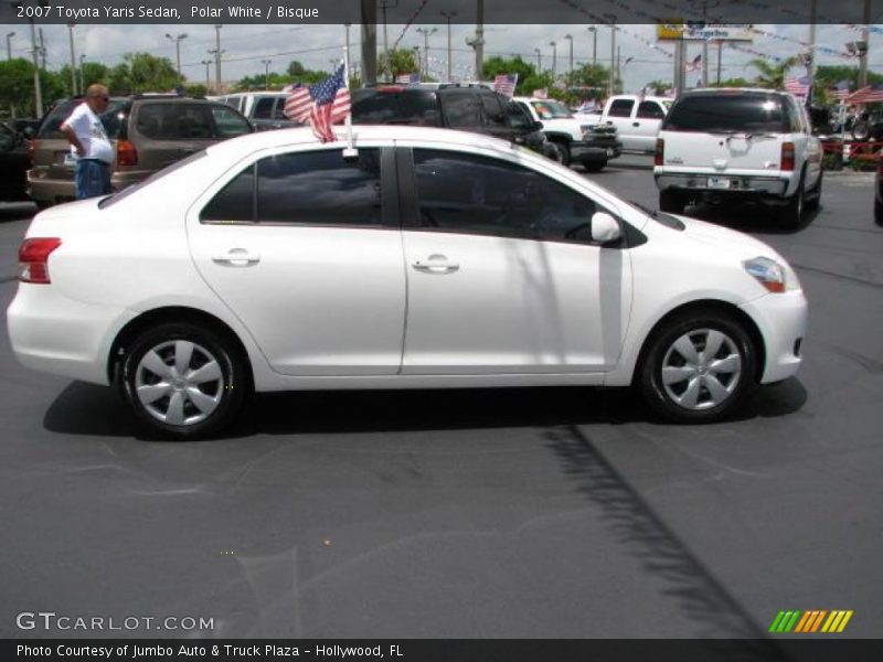 Polar White / Bisque 2007 Toyota Yaris Sedan