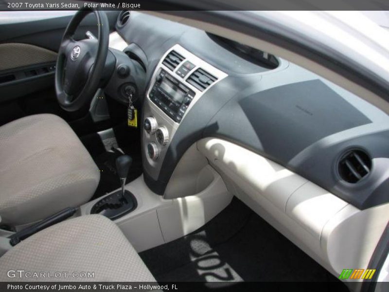Polar White / Bisque 2007 Toyota Yaris Sedan