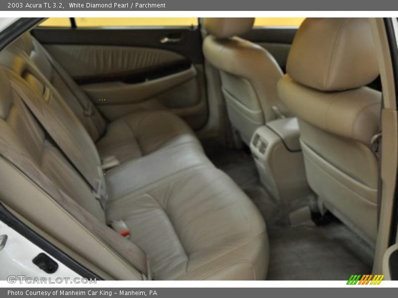 White Diamond Pearl / Parchment 2003 Acura TL 3.2