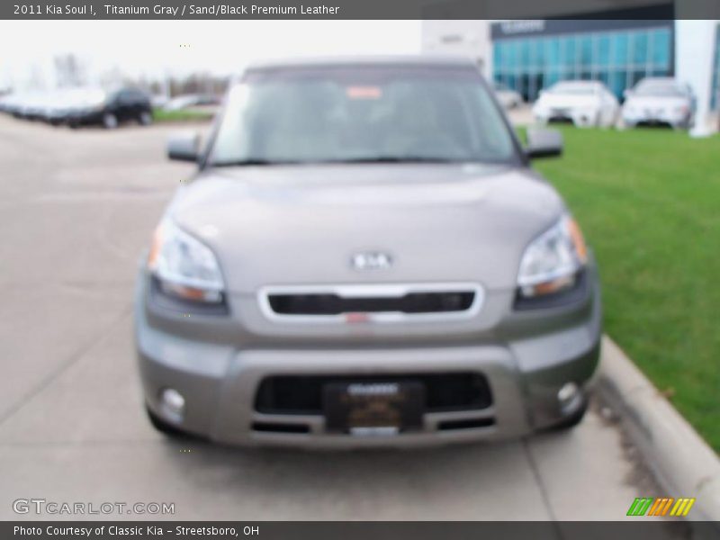 Titanium Gray / Sand/Black Premium Leather 2011 Kia Soul !