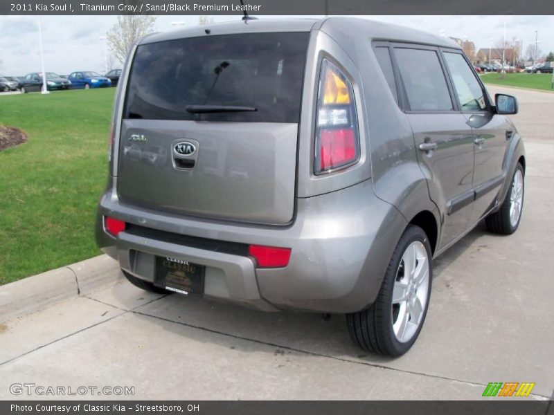 Titanium Gray / Sand/Black Premium Leather 2011 Kia Soul !