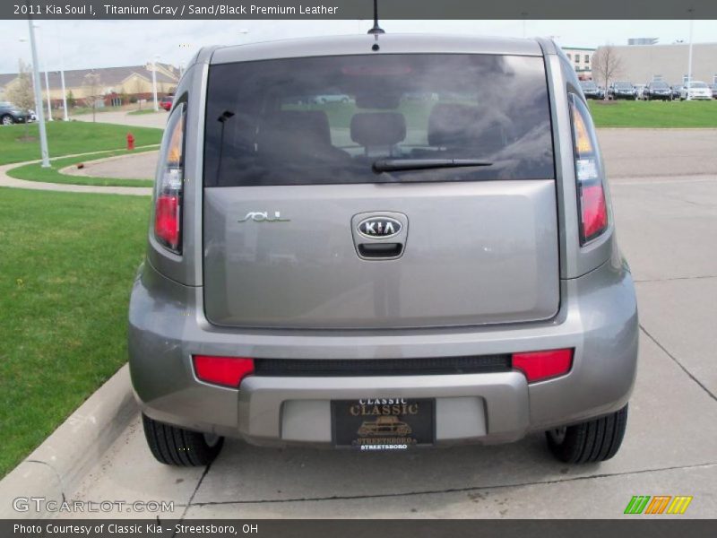 Titanium Gray / Sand/Black Premium Leather 2011 Kia Soul !