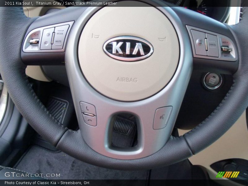 Titanium Gray / Sand/Black Premium Leather 2011 Kia Soul !