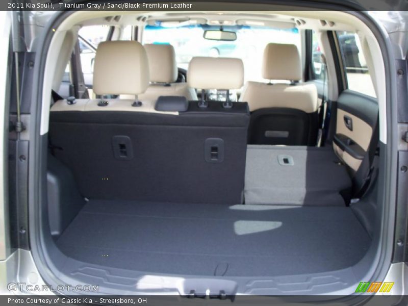 Titanium Gray / Sand/Black Premium Leather 2011 Kia Soul !