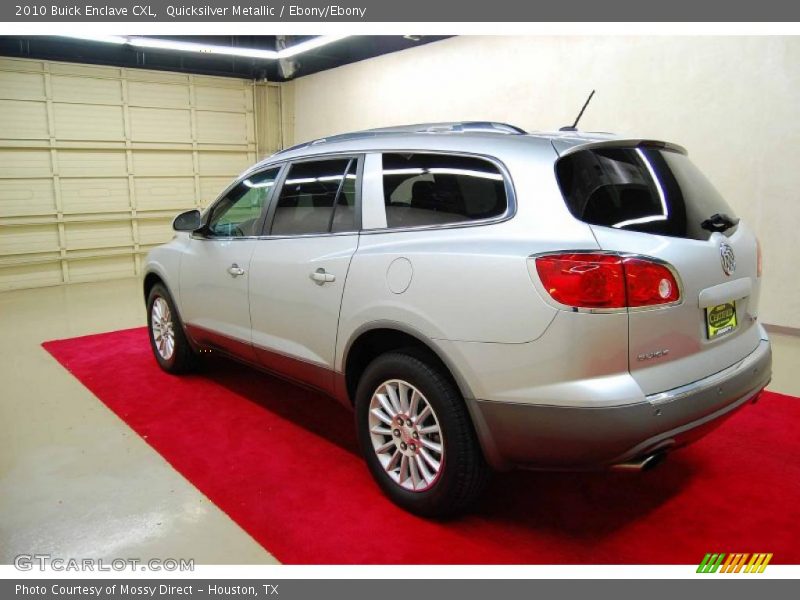Quicksilver Metallic / Ebony/Ebony 2010 Buick Enclave CXL