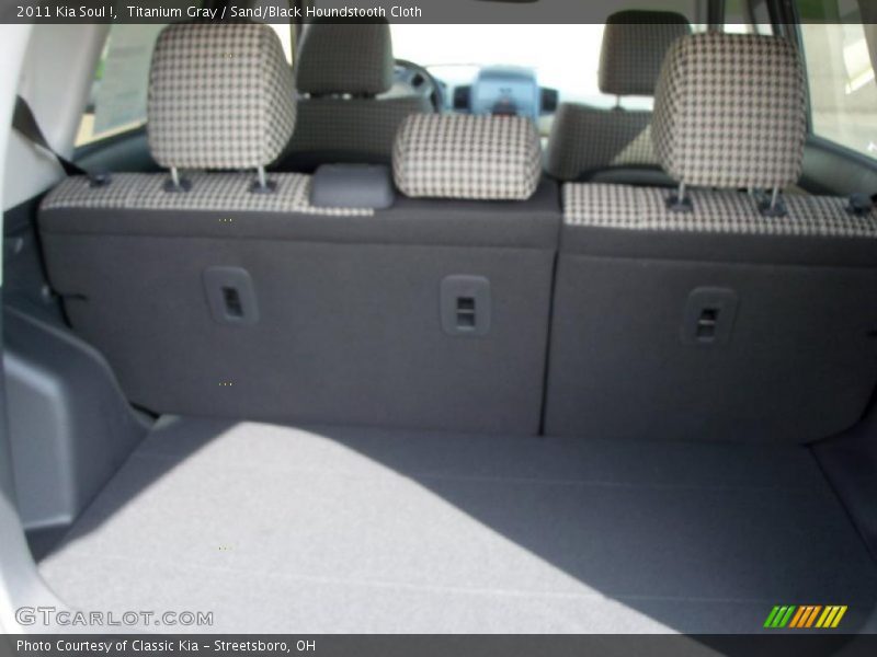 Titanium Gray / Sand/Black Houndstooth Cloth 2011 Kia Soul !