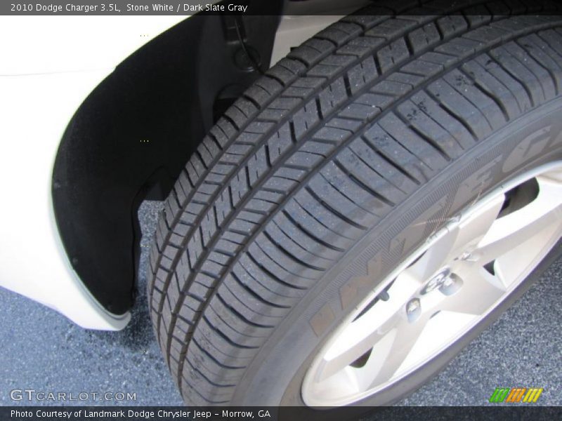 Stone White / Dark Slate Gray 2010 Dodge Charger 3.5L