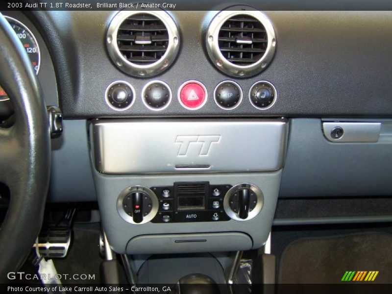 Controls of 2003 TT 1.8T Roadster