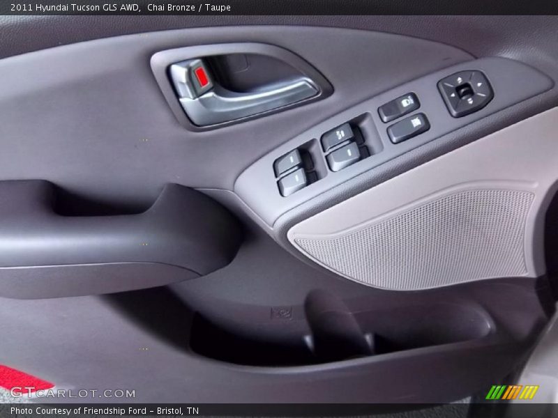 Controls of 2011 Tucson GLS AWD