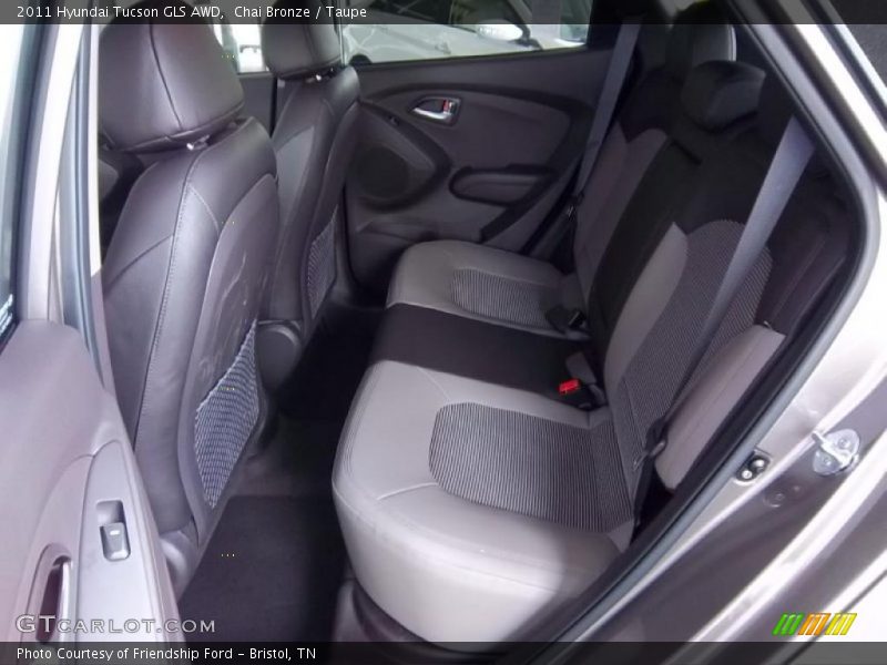  2011 Tucson GLS AWD Taupe Interior