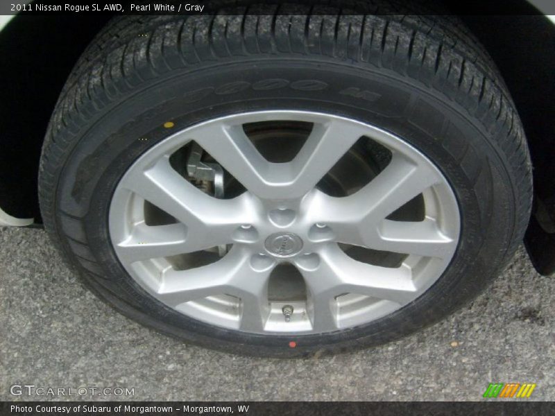 Pearl White / Gray 2011 Nissan Rogue SL AWD