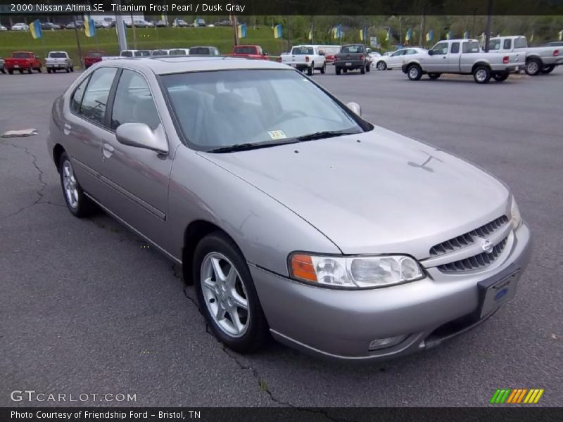 Titanium Frost Pearl / Dusk Gray 2000 Nissan Altima SE