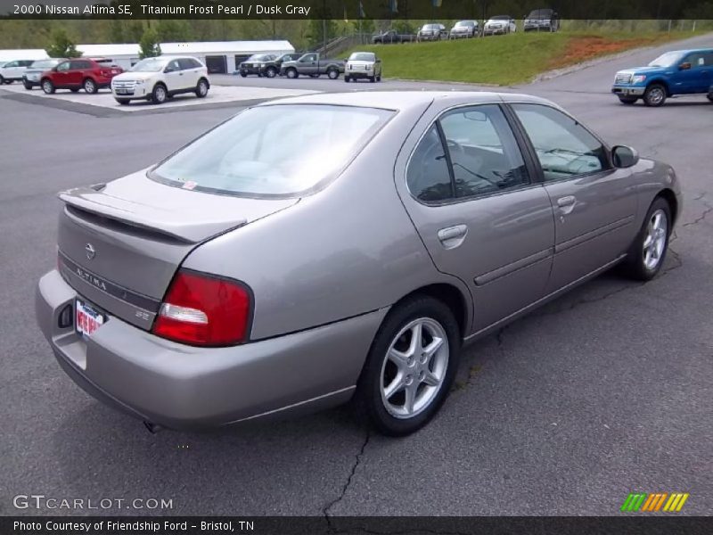 Titanium Frost Pearl / Dusk Gray 2000 Nissan Altima SE