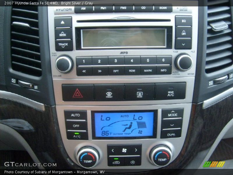 Bright Silver / Gray 2007 Hyundai Santa Fe SE 4WD