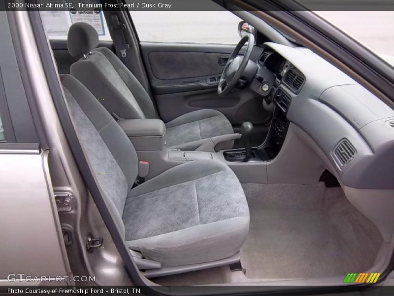 Titanium Frost Pearl / Dusk Gray 2000 Nissan Altima SE