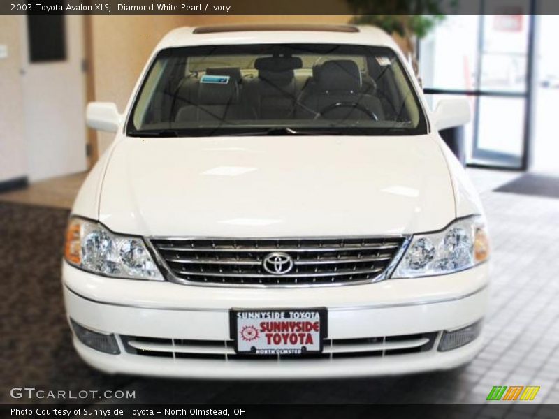 Diamond White Pearl / Ivory 2003 Toyota Avalon XLS