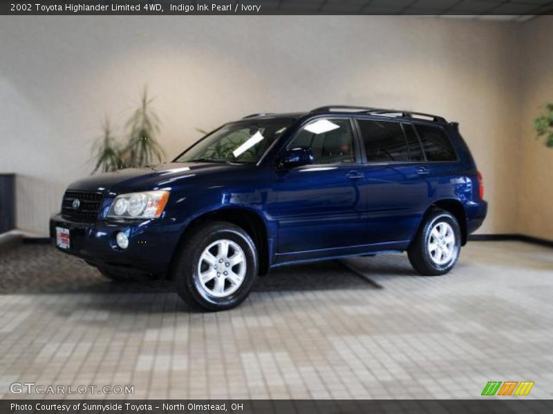 Indigo Ink Pearl / Ivory 2002 Toyota Highlander Limited 4WD