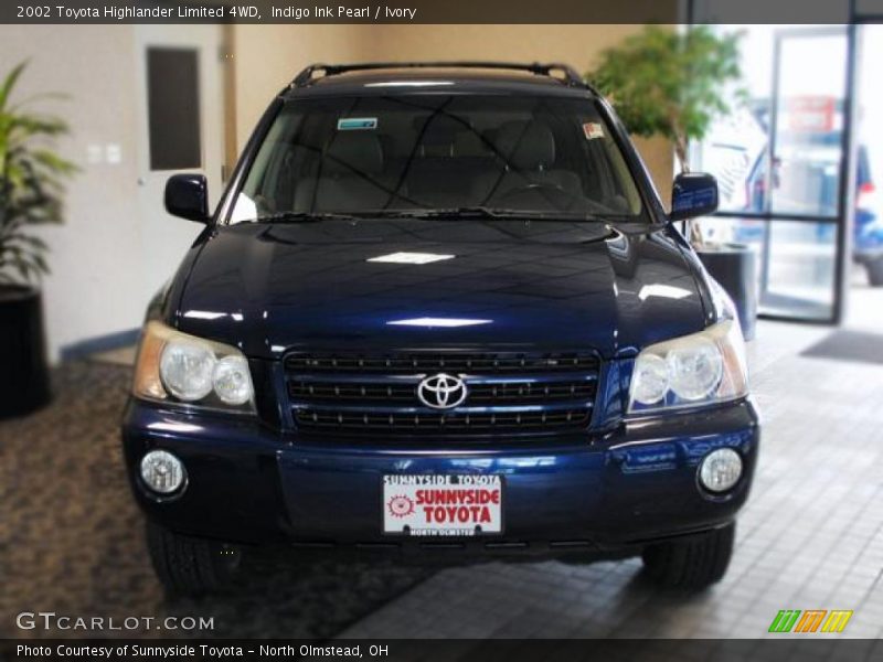Indigo Ink Pearl / Ivory 2002 Toyota Highlander Limited 4WD