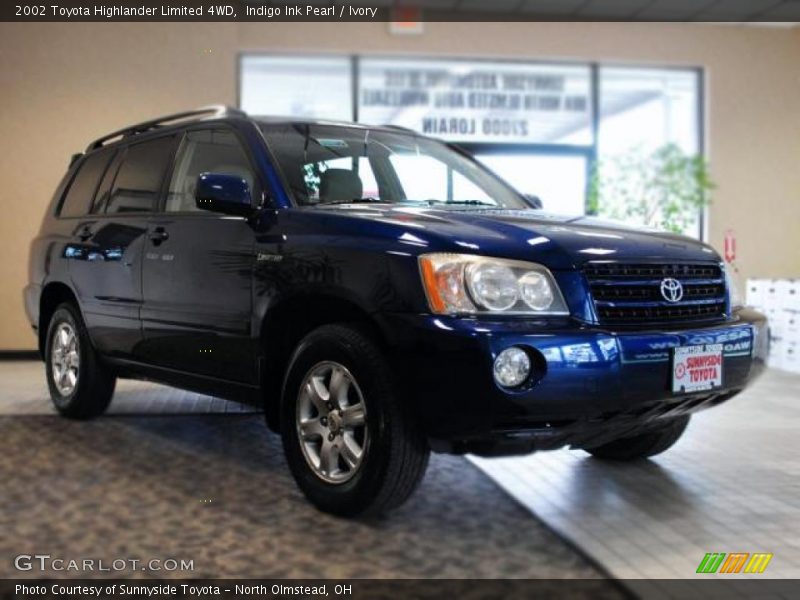 Indigo Ink Pearl / Ivory 2002 Toyota Highlander Limited 4WD