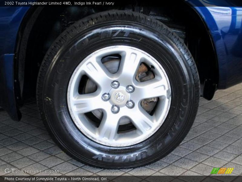 Indigo Ink Pearl / Ivory 2002 Toyota Highlander Limited 4WD