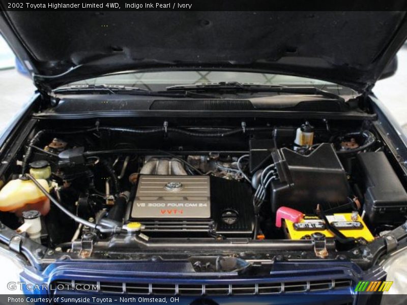 Indigo Ink Pearl / Ivory 2002 Toyota Highlander Limited 4WD