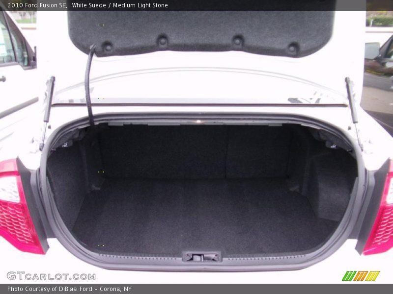 White Suede / Medium Light Stone 2010 Ford Fusion SE