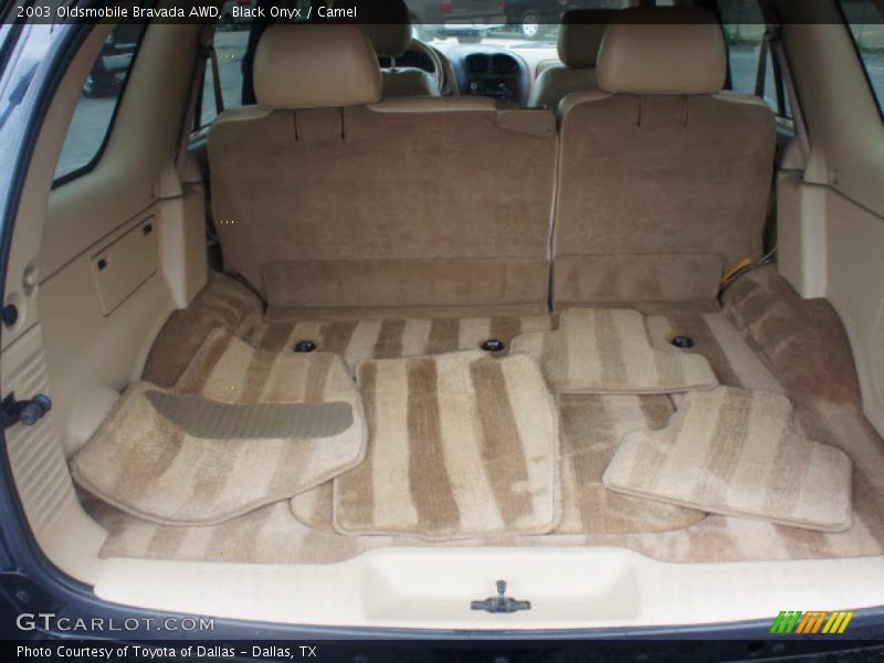  2003 Bravada AWD Trunk