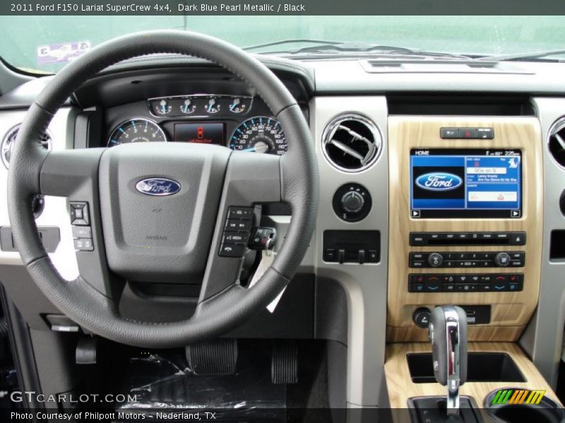 Dark Blue Pearl Metallic / Black 2011 Ford F150 Lariat SuperCrew 4x4