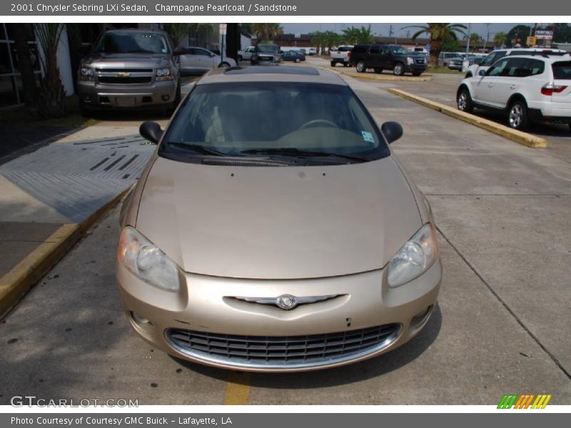 Champagne Pearlcoat / Sandstone 2001 Chrysler Sebring LXi Sedan