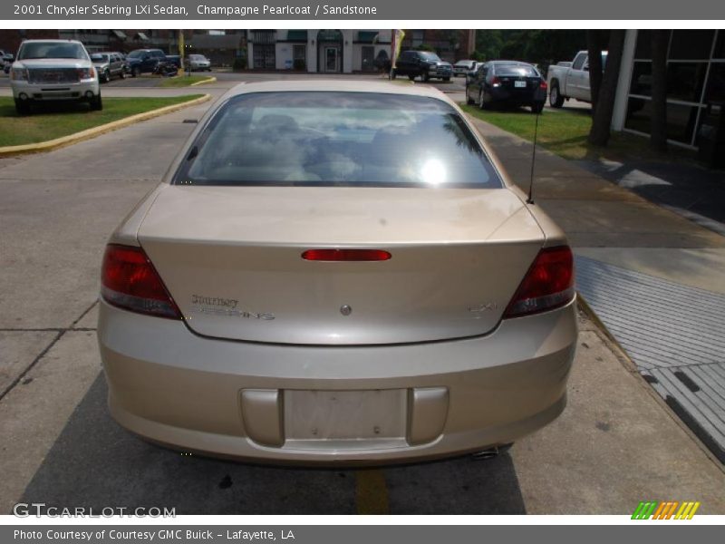 Champagne Pearlcoat / Sandstone 2001 Chrysler Sebring LXi Sedan