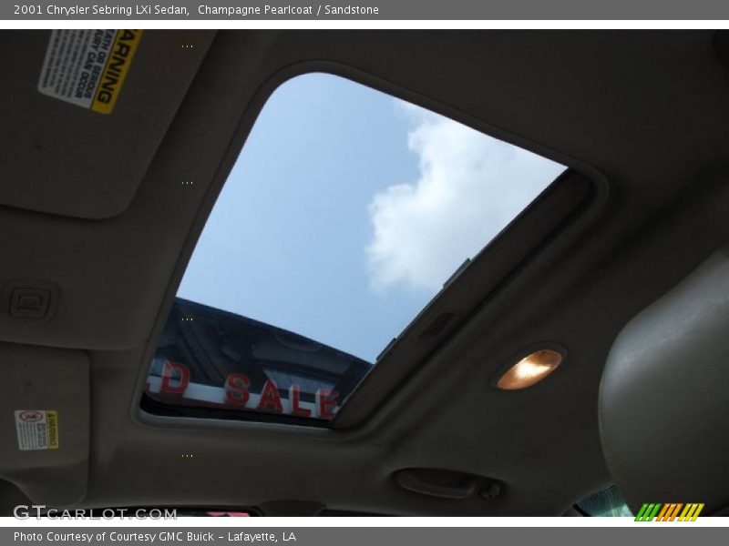 Champagne Pearlcoat / Sandstone 2001 Chrysler Sebring LXi Sedan