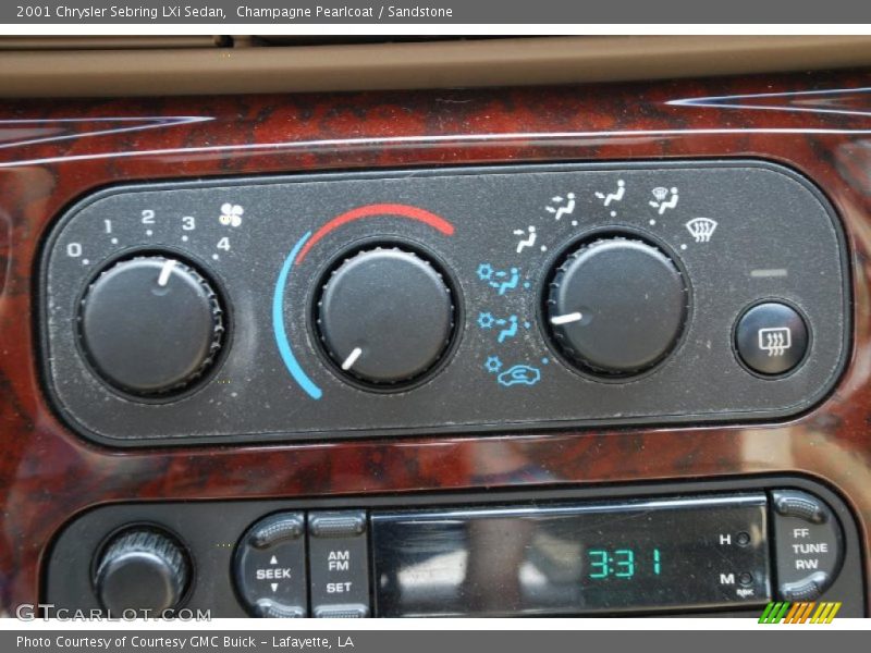 Champagne Pearlcoat / Sandstone 2001 Chrysler Sebring LXi Sedan