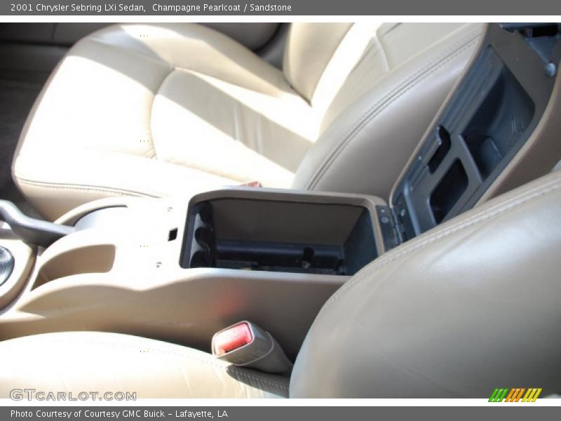 Champagne Pearlcoat / Sandstone 2001 Chrysler Sebring LXi Sedan