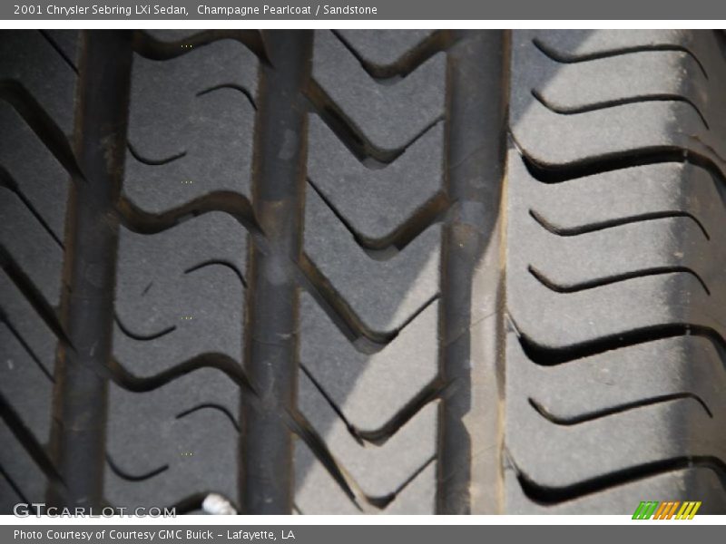 Champagne Pearlcoat / Sandstone 2001 Chrysler Sebring LXi Sedan