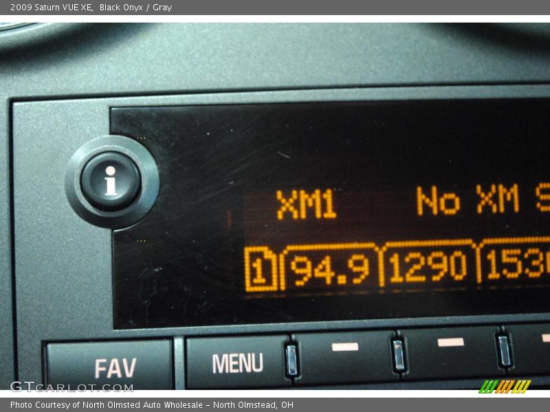 Black Onyx / Gray 2009 Saturn VUE XE