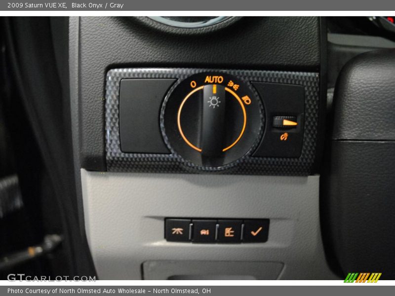 Black Onyx / Gray 2009 Saturn VUE XE