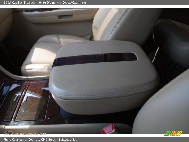 White Diamond / Cocoa/Cashmere 2009 Cadillac Escalade