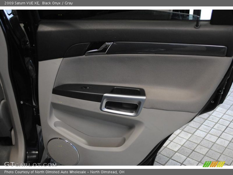 Black Onyx / Gray 2009 Saturn VUE XE