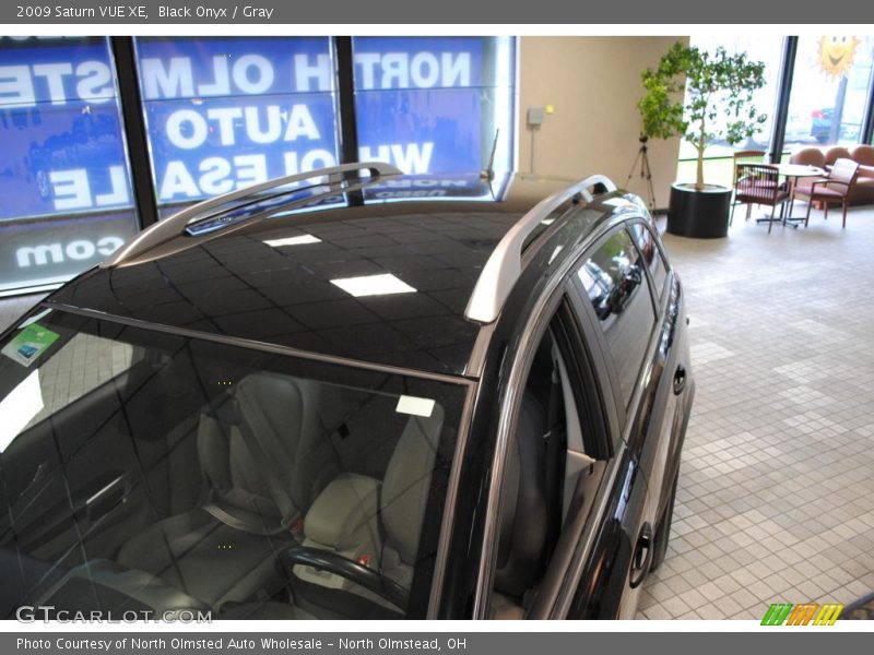 Black Onyx / Gray 2009 Saturn VUE XE
