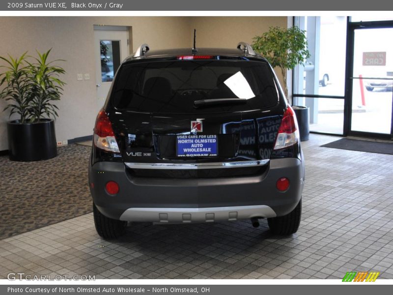 Black Onyx / Gray 2009 Saturn VUE XE