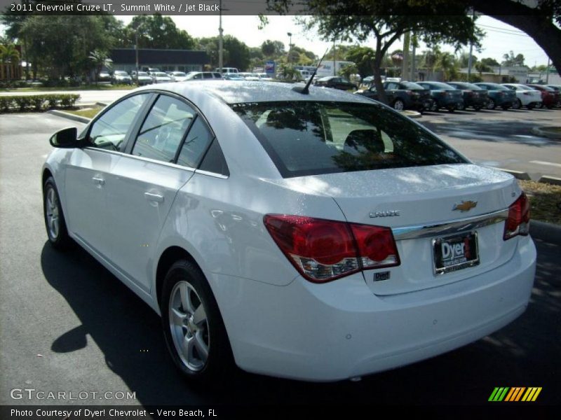 Summit White / Jet Black 2011 Chevrolet Cruze LT