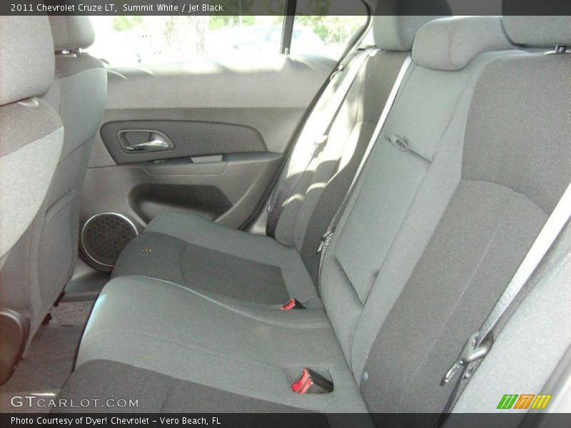 Summit White / Jet Black 2011 Chevrolet Cruze LT