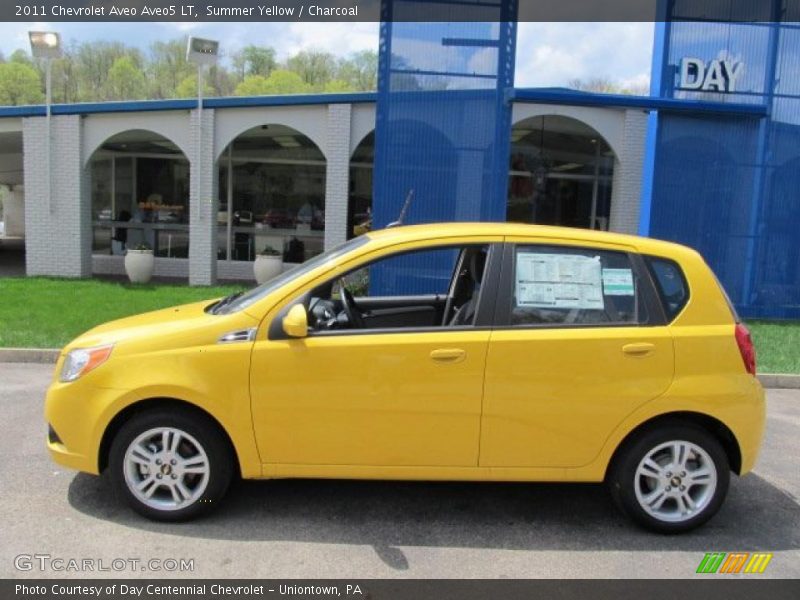 Summer Yellow / Charcoal 2011 Chevrolet Aveo Aveo5 LT