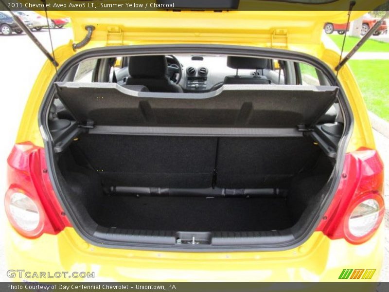 Summer Yellow / Charcoal 2011 Chevrolet Aveo Aveo5 LT