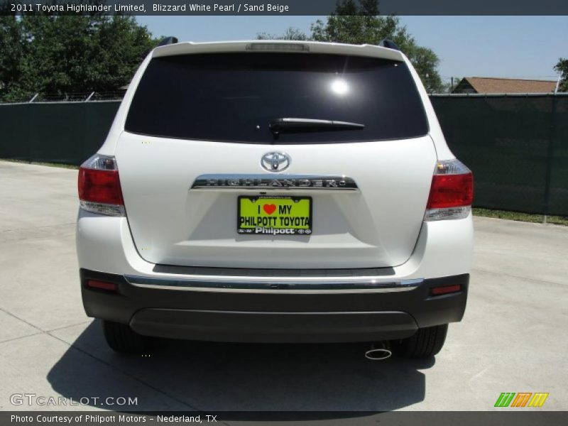 Blizzard White Pearl / Sand Beige 2011 Toyota Highlander Limited