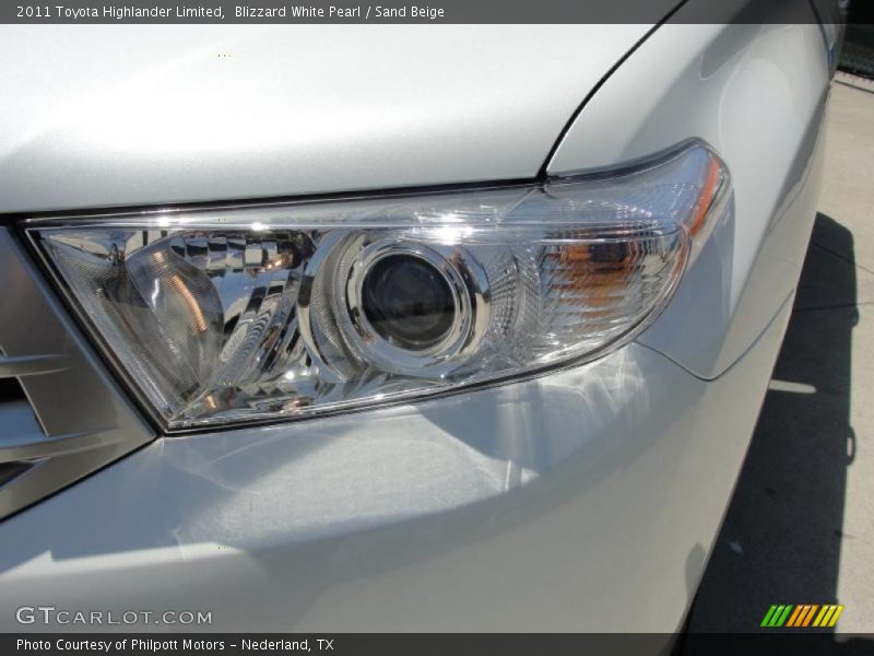 Blizzard White Pearl / Sand Beige 2011 Toyota Highlander Limited