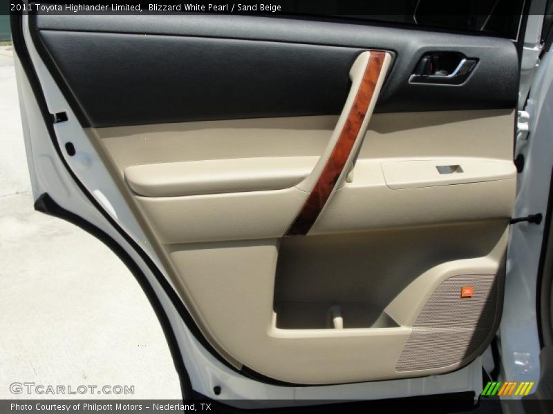 Blizzard White Pearl / Sand Beige 2011 Toyota Highlander Limited