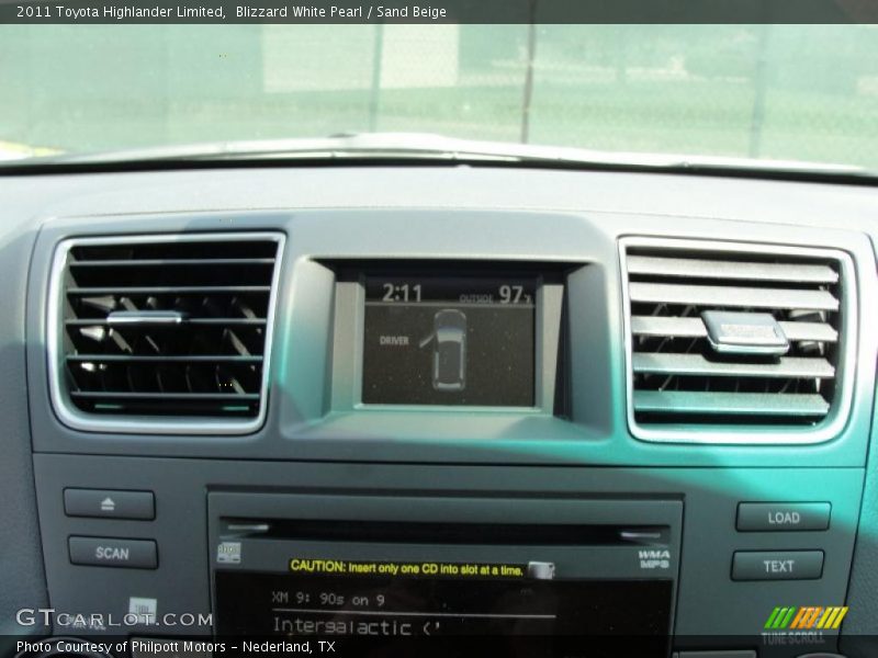 Blizzard White Pearl / Sand Beige 2011 Toyota Highlander Limited