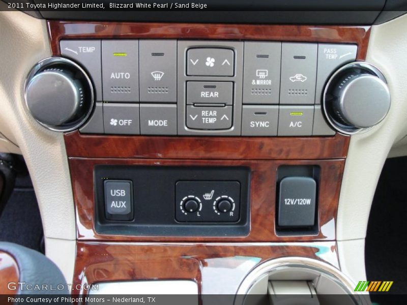 Blizzard White Pearl / Sand Beige 2011 Toyota Highlander Limited