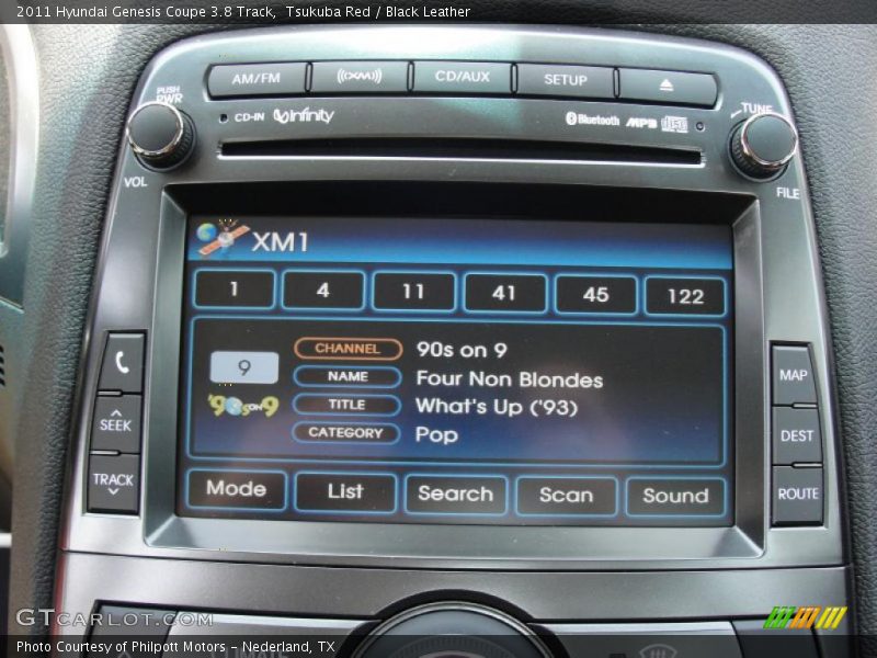 Controls of 2011 Genesis Coupe 3.8 Track